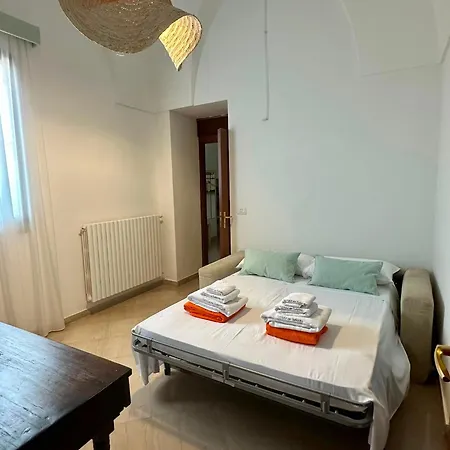 לינה וארוחת בוקר Tenuta Del Salento גלאטינה
